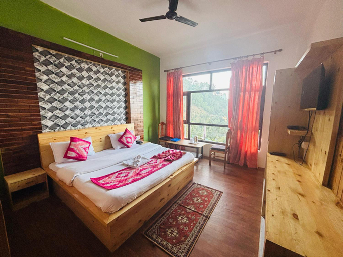Bedroom 2, Hotel sumit , Almora