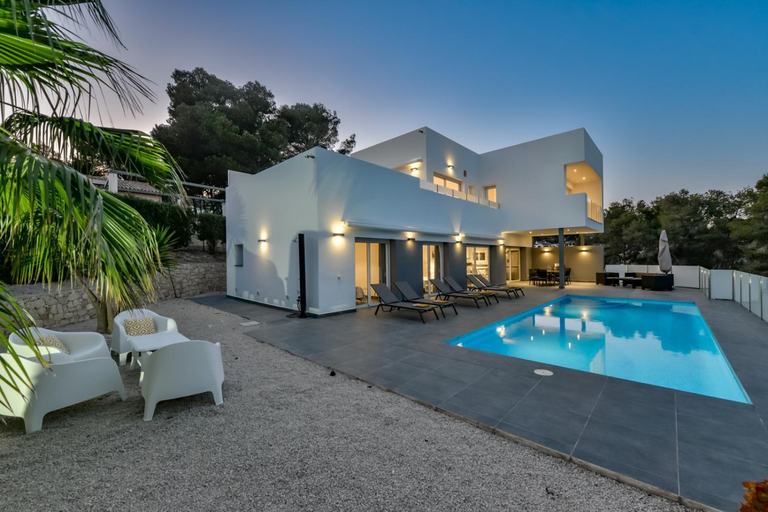 Sport & Beauty 2, Villas Guzman - Magraner, Alicante