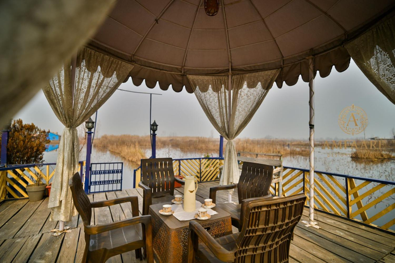 Food & Drinks 5, Houseboat young wild Rose, Srinagar
