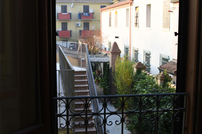 Others 4, Al Pasarat, Ferrara