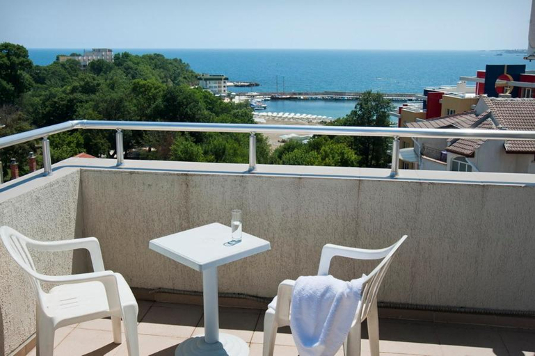 Others 3, Hotel Radis, Primorsko