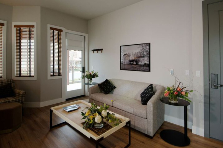 Public Area, Gateway Hotel, Trademark Collection by Wyndham, Calaveras