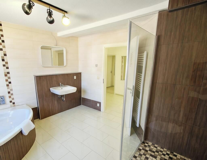 Bathroom 3, Moritz Apartments - Pfarrgasse 09, Eichsfeld