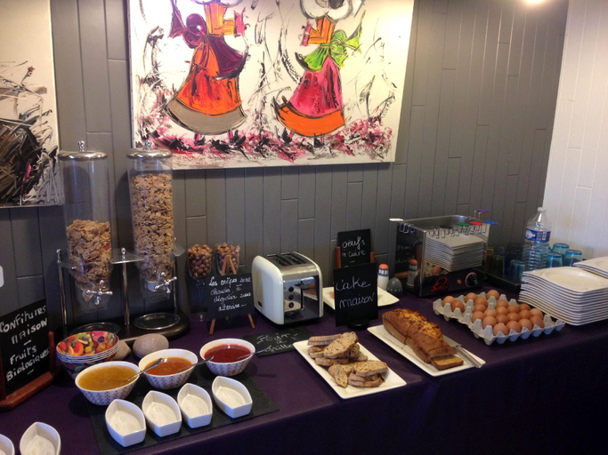 Food & Drinks 5, Hotel Beausejour, Côtes-d'Armor