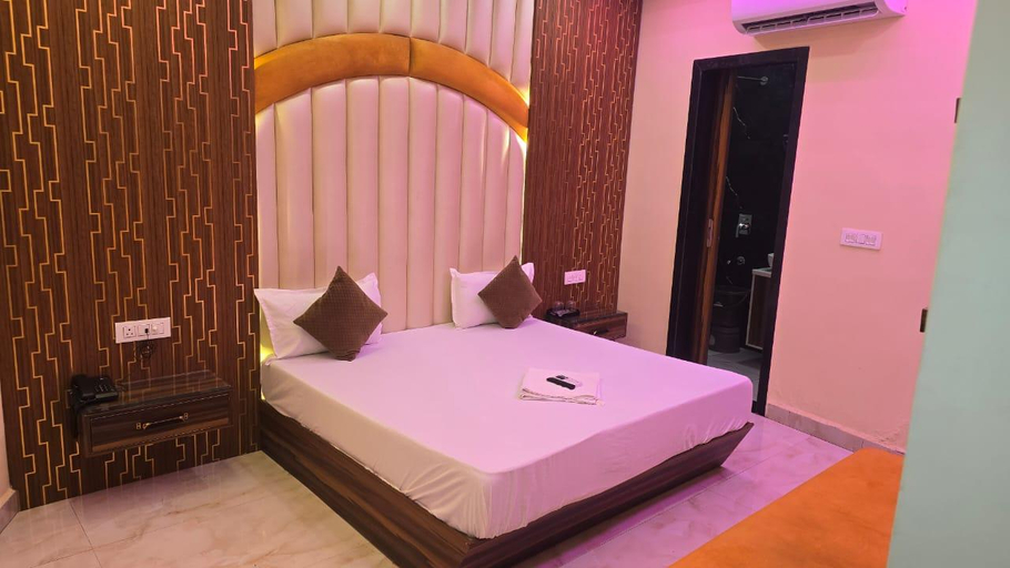 3, Hotel Brij Inn, Mathura
