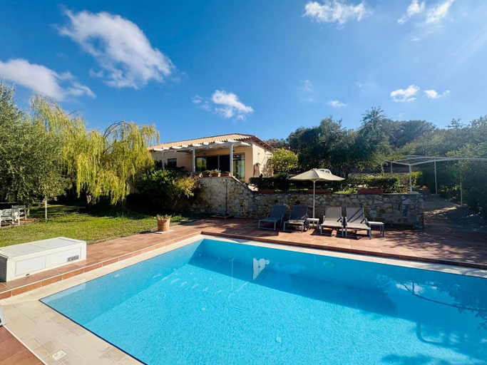 Sport & Beauty 2, Kivotos Villa Private Pool, Crete