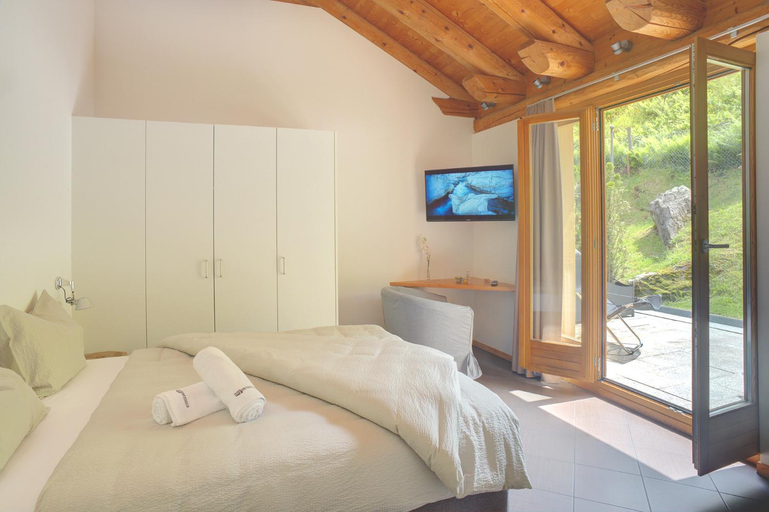 Bedroom 2, MyVerzasca Boutique Hotel, Locarno