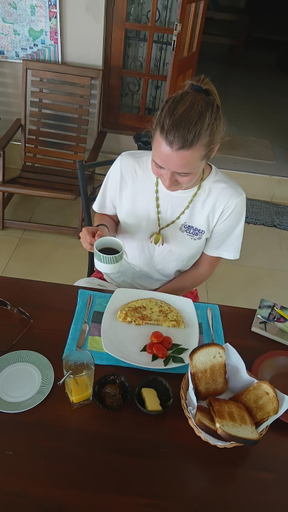 Food & Drinks 3, CASA VACANSA HOME STAY, Ambalanthota