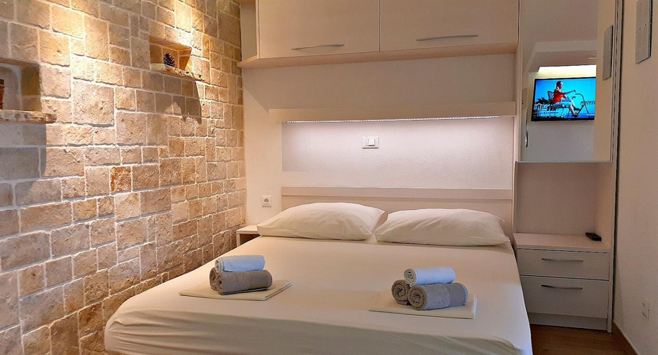 Bedroom 2, Stone House Bonaca with Sea View, Baška Voda
