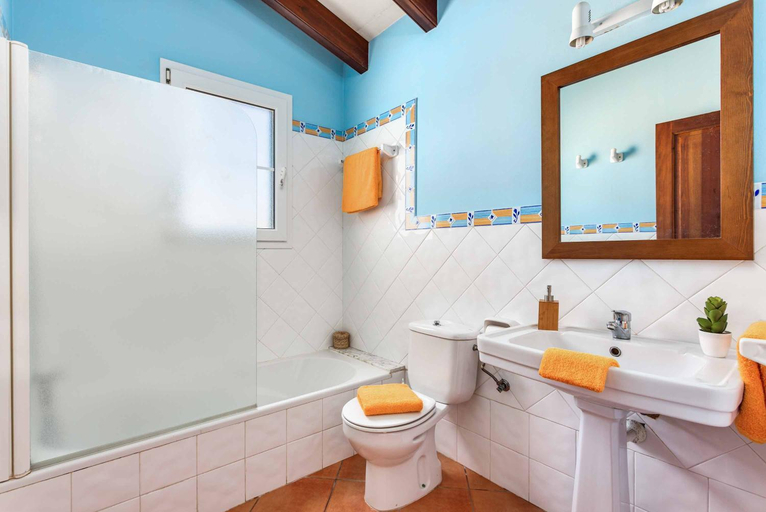 Bathroom 3, Villa Aguasol, Baleares
