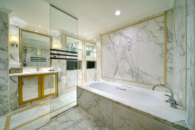 Bathroom 5, Hotel Kunlun Beijing, Beijing