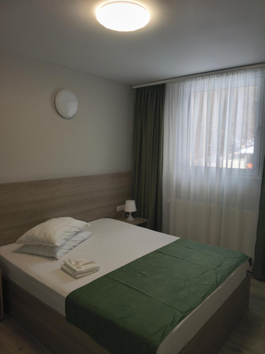 Bedroom 3, Pensiunea Valea Negrasului, Tesila