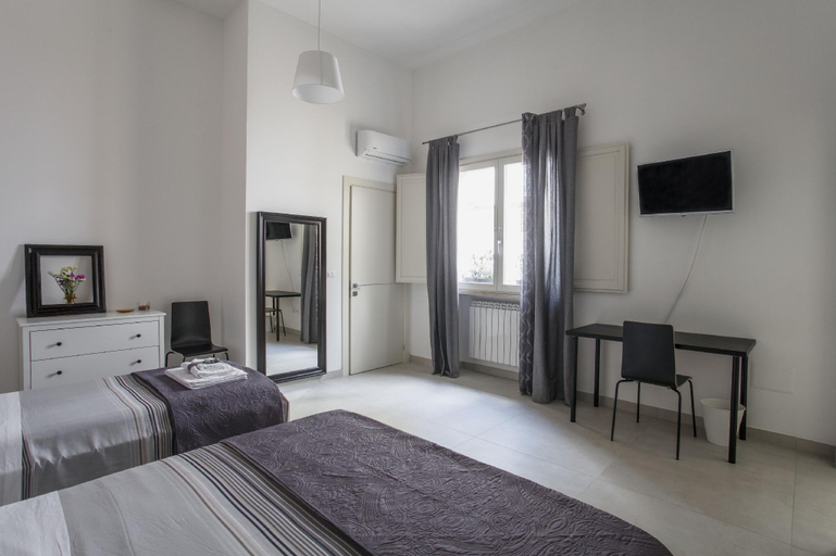 Bedroom 5, Last Minute Rooms Lecce, Lecce