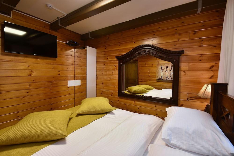 Bedroom 3, Out of Africa Resort