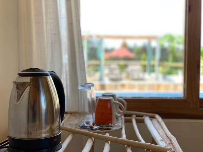 Breakfast meal, Tropical Sunset Boutique Hotel, Kaskazini 'B'