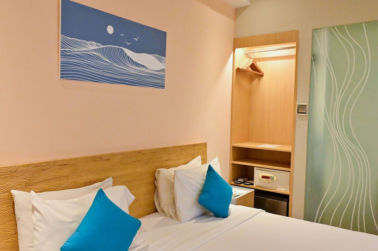 bedroom 1