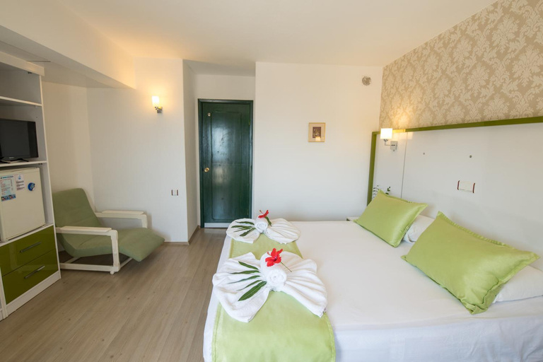 Bedroom 2, Hotel Pirat, Kaş
