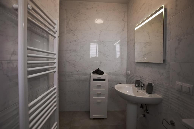 Bathroom 4, Villa Fortuna with Private Pool, Crete