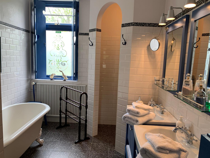 Bathroom 2, Het Twiscker Huys, Noorder-Koggenland