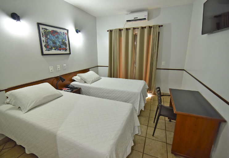 Bedroom 2, Don Antonio Hotel, Ceres