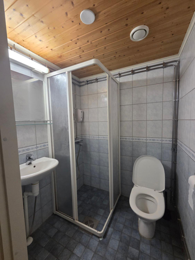Bathroom, Kaamasen Kievari, Lapland