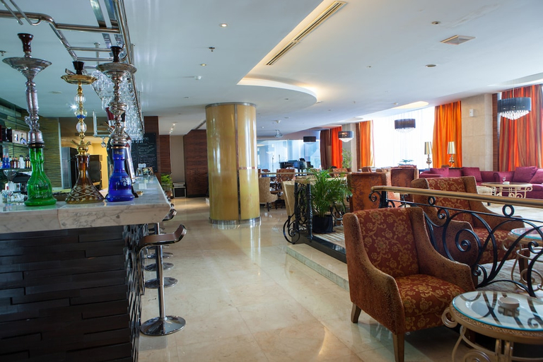 Food & Drinks 4, Premier Basko Hotel Padang, Padang