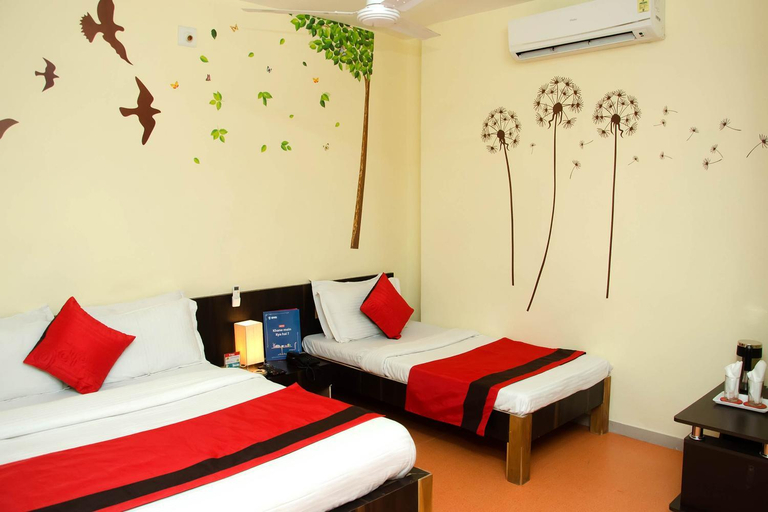 Bedroom, Hotel O Relax Inn, Ahmadabad