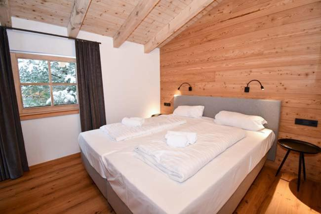 Bedroom 2, Astn Hutten Residenz Waldsicht Konigsleiten - Ferienwohnungen, Zell am See