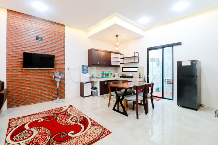 Others 4, Adisucipto Homestay by WHouse, Sleman