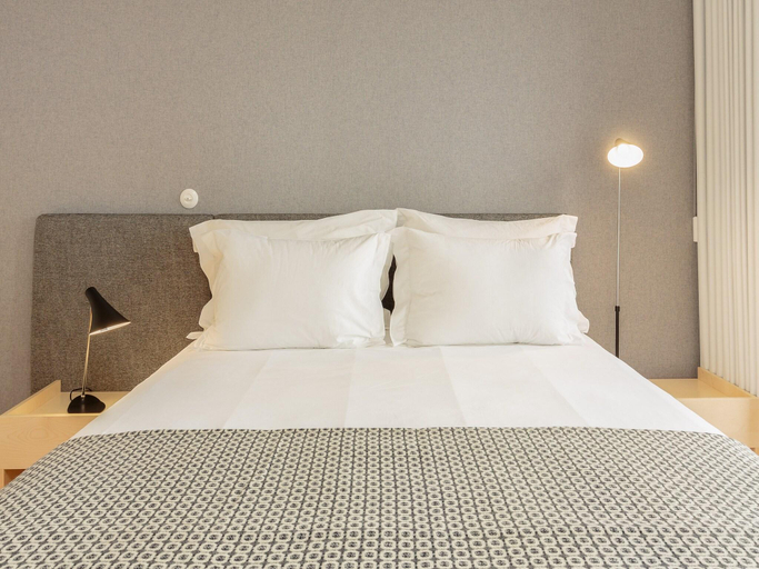 Bedroom, Urban apartment with Balcony in Porto, Porto