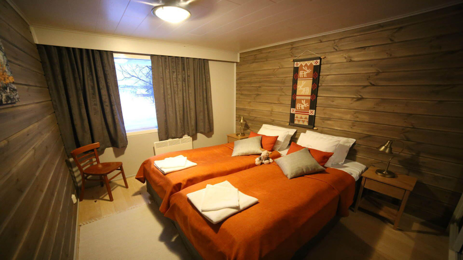 Bedroom 3, Holiday Village Nuorgamin Lomakeskus, Lapland