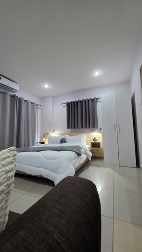 Room 2, The Gallery Luxury Suites CPG, Accra