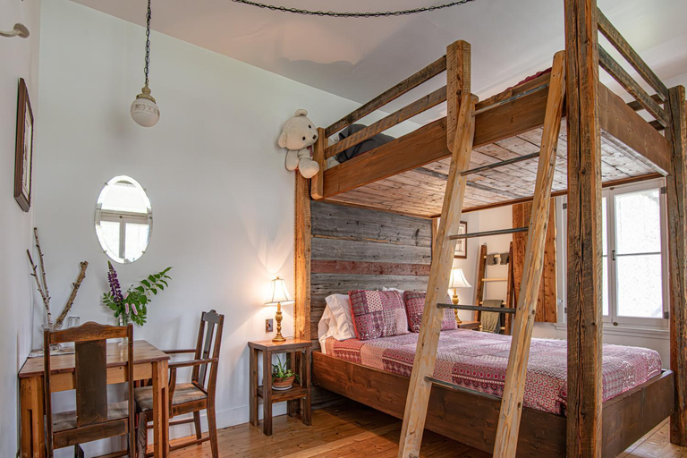Bedroom 3, Auberge Carpe Diem, Charlevoix
