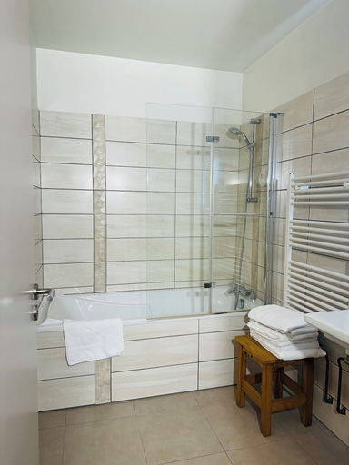 Bathroom 5, Merveilles88, Vosges