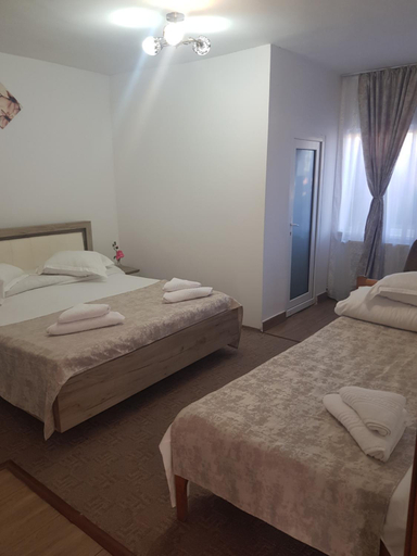 Bedroom 2, Pensiunea Magnolia din Tismana, Tismana