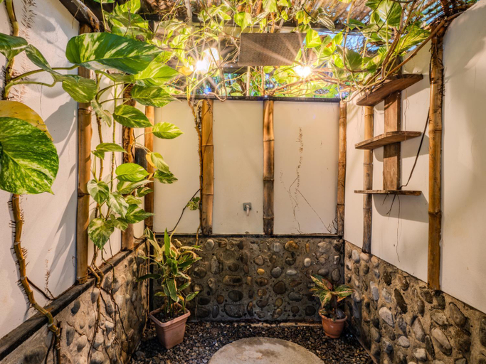 Bathroom 5, Koru Boutique Hostel Uvita, Osa