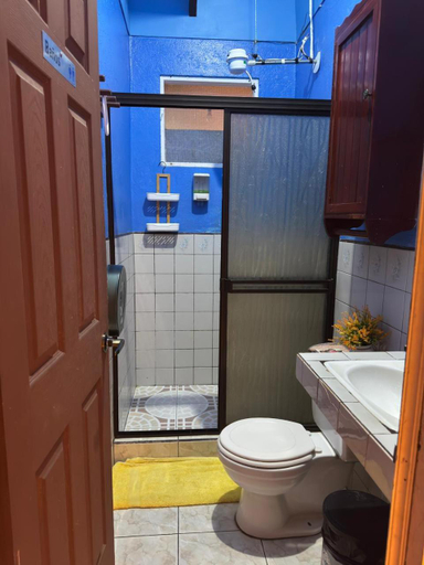 Bathroom 2, Casa Quepos, Aguirre