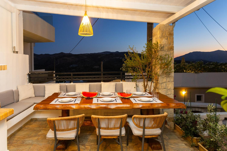 Food & Drinks 4, The Bridge House, Crete