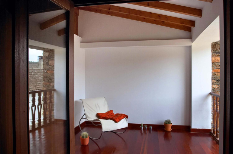Bedroom 2, Casa De Janeiro, Fundão