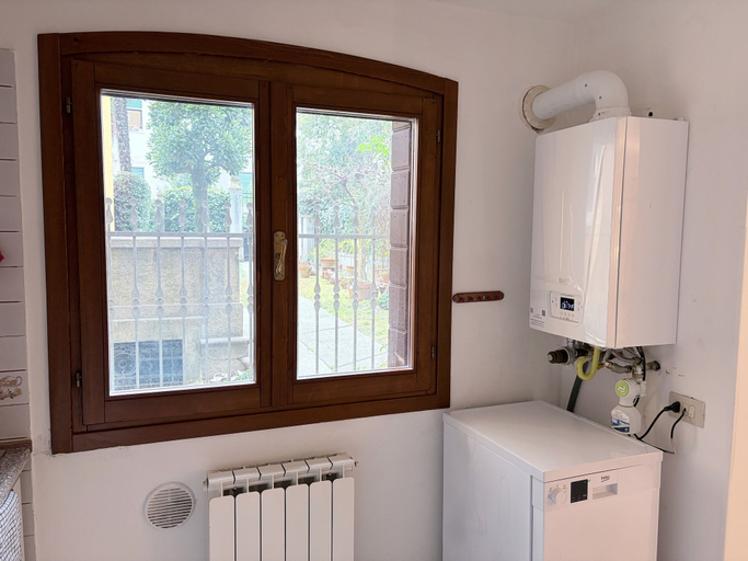 Interior 5, Mariana's home, Venezia