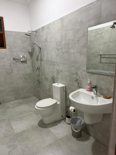Bathroom, Sylvan Villa, Bentota