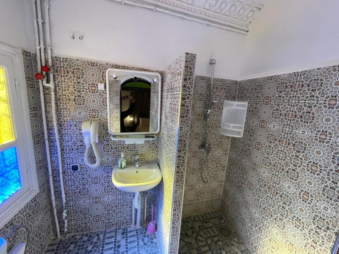 Bathroom 2, Riad Sephora, Ouarzazate