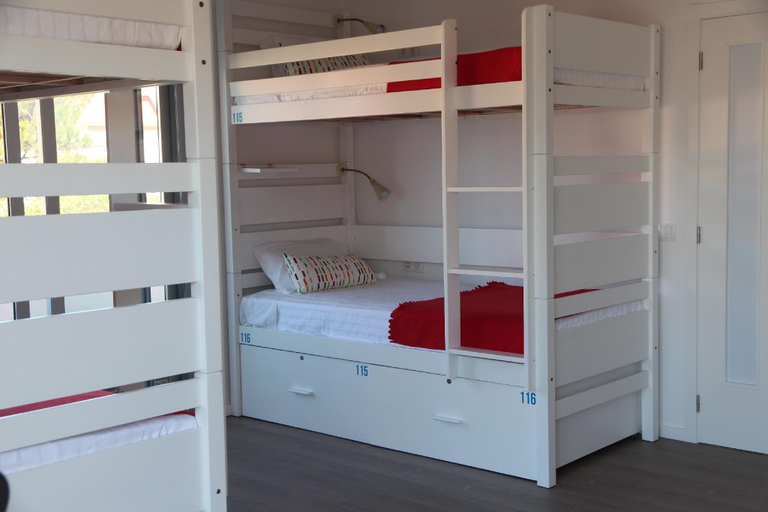 Bedroom 2, UAU Hostel, Figueira da Foz