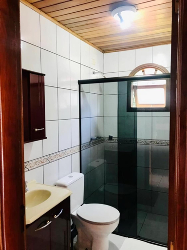 Bathroom 3, Pousada Pinho Verde, Camanducaia
