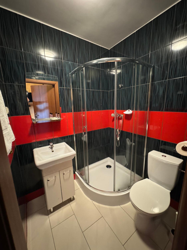 Bathroom 2, Malinowy Dwor, Siemianowice Śląskie