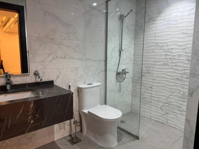 Bathroom 4, INFINITY Suites Juffair, Manama