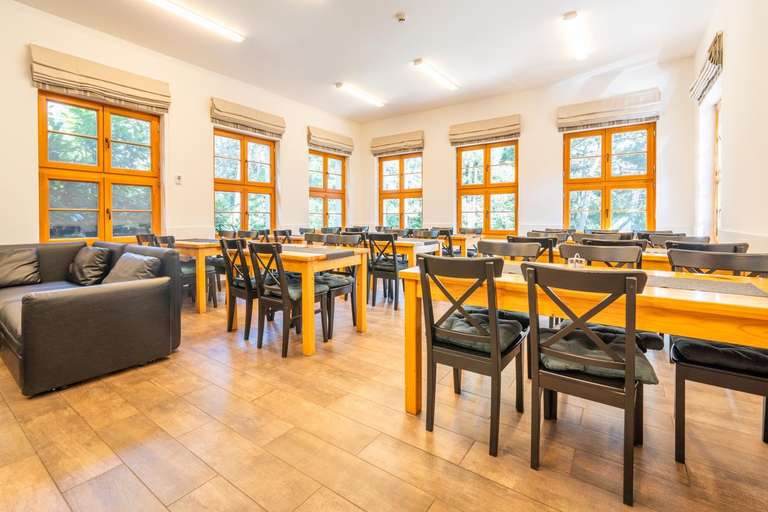 Food & Drinks 4, Rotter Lajos Turistahaz, Budapesti