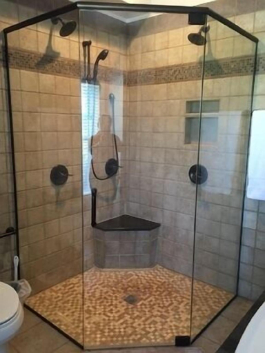 Bathroom 5, The Destination B&B llc, Washington