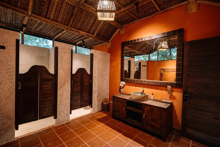 Bathroom 5, Whale Island Resort, Van Ninh
