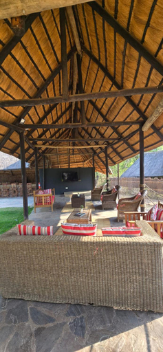 Food & Drinks, Pioneer Camp, Lusaka